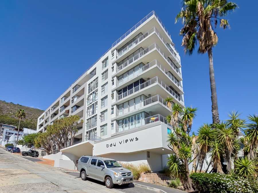 2 Bedroom Property for Sale in Sea Point Western Cape